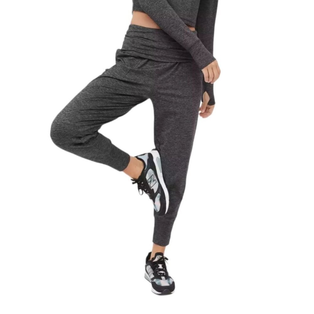 NWT OFFLINE By Aerie The Hugger Jogger Bottom in Speckled charcoal Size S short